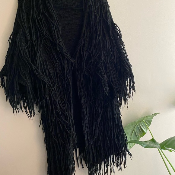 Beautiful Yeti style jacket! Shaggy, and oversized - Picture 2 of 4